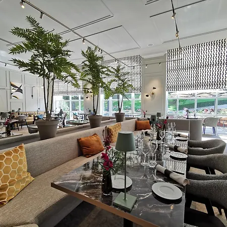 Kasteel Bloemendal 4* Vaals