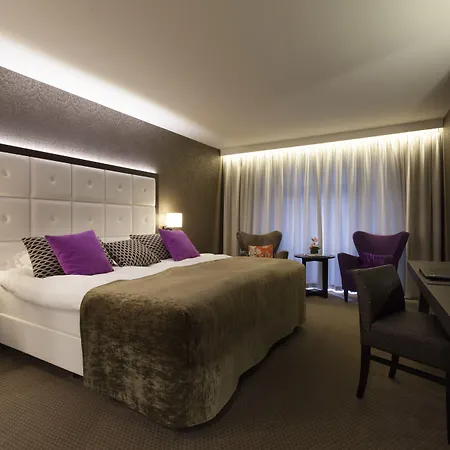 Bloemendal, Near Aachen 4*