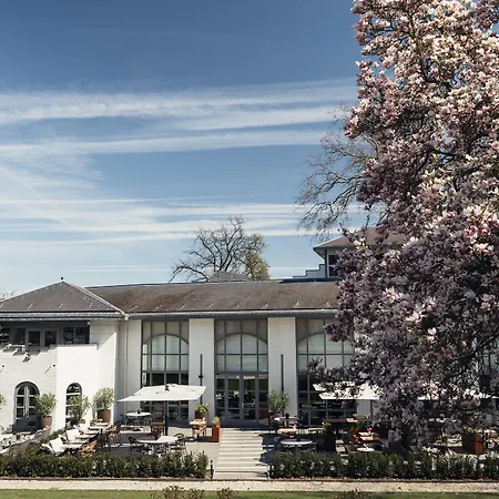 Hotel Kasteel Bloemendal 4*