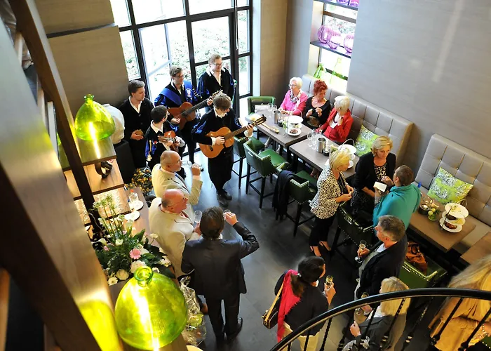 Bloemendal, Near Aachen 4*