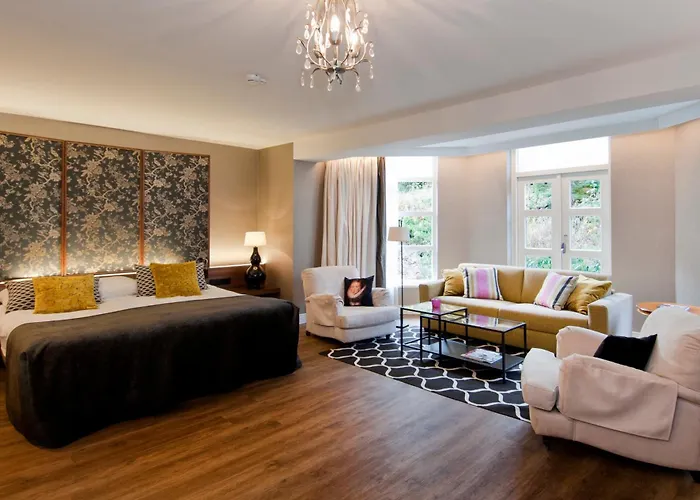 Bloemendal, Near Aachen 4*