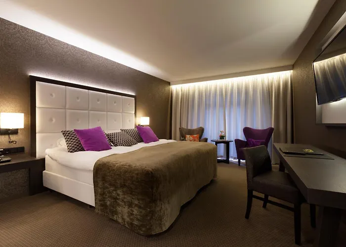 Bloemendal, Near Aachen Otel