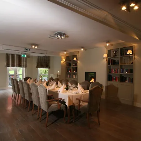 Отель Kasteel Bloemendal 4*