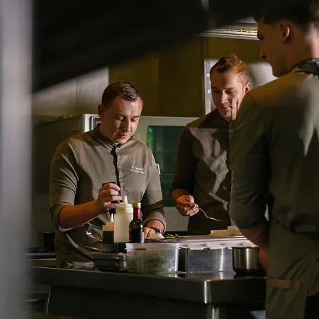 Bloemendal, Near Aachen 4*