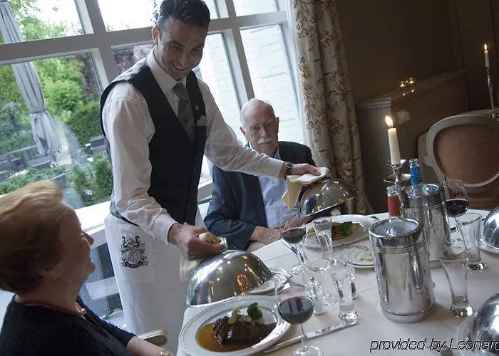 Bloemendal, Near Aachen فندق